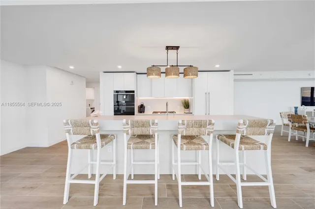 $4,598,000 | 900 North Ocean Boulevard, Unit 801, Pompano Beach, FL 33062