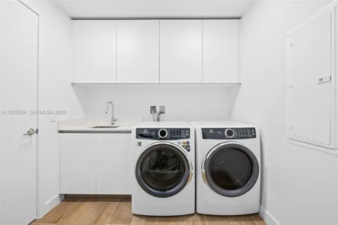 $4,598,000 | 900 North Ocean Boulevard, Unit 801, Pompano Beach, FL 33062