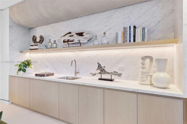 $4,598,000 | 900 North Ocean Boulevard, Unit 801, Pompano Beach, FL 33062