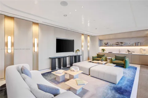 $4,598,000 | 900 North Ocean Boulevard, Unit 801, Pompano Beach, FL 33062