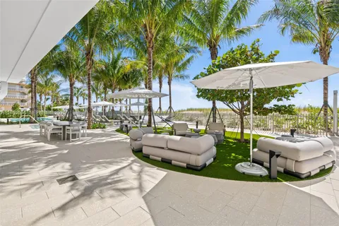$4,598,000 | 900 North Ocean Boulevard, Unit 801, Pompano Beach, FL 33062