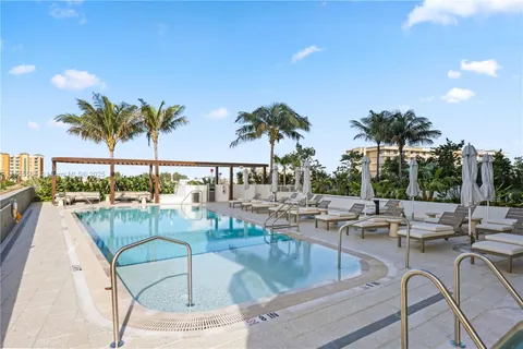 $4,598,000 | 900 North Ocean Boulevard, Unit 801, Pompano Beach, FL 33062