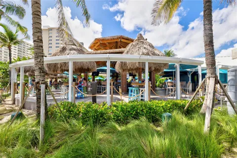 $4,598,000 | 900 North Ocean Boulevard, Unit 801, Pompano Beach, FL 33062