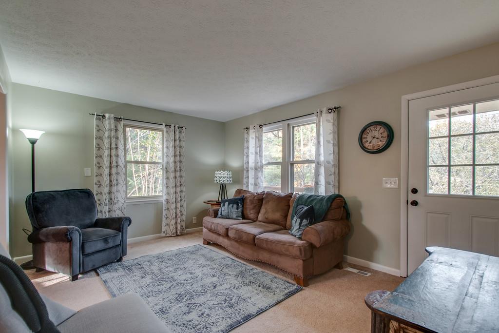 7302 Chester Road Fairview, TN 37062 - Photo 5 of 27 Gallery Image 5