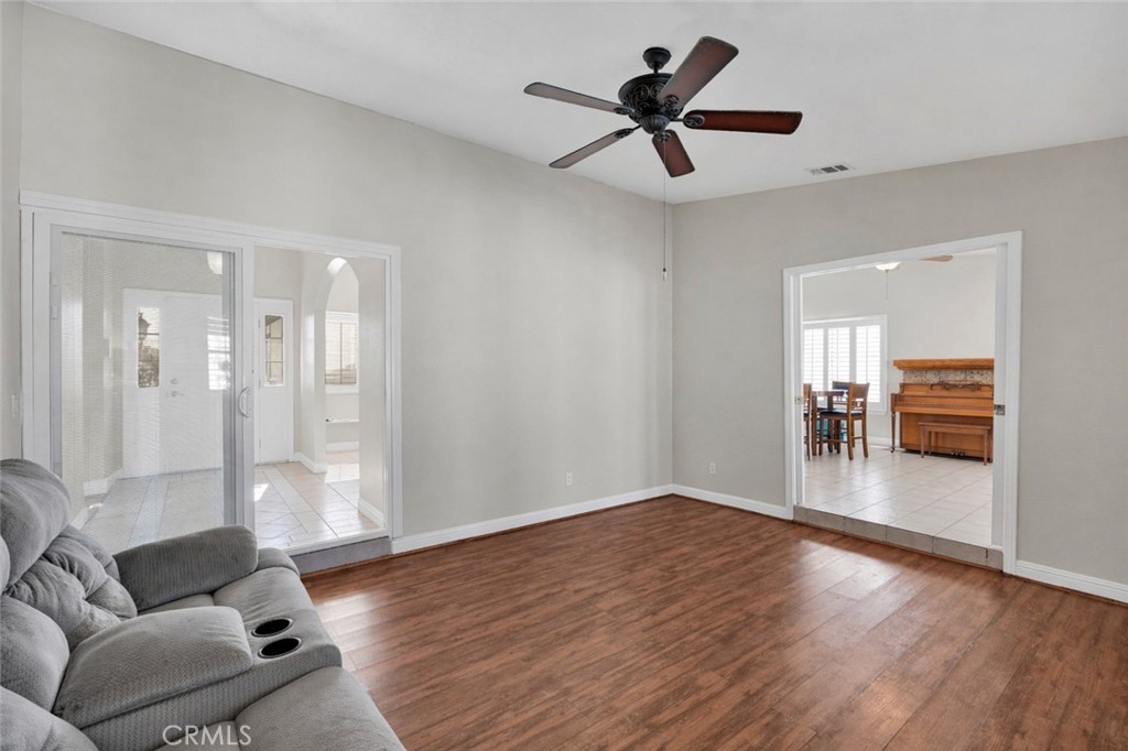 16258 Chiwi Road Apple Valley, CA 92307 - Photo 13 of 48 Den