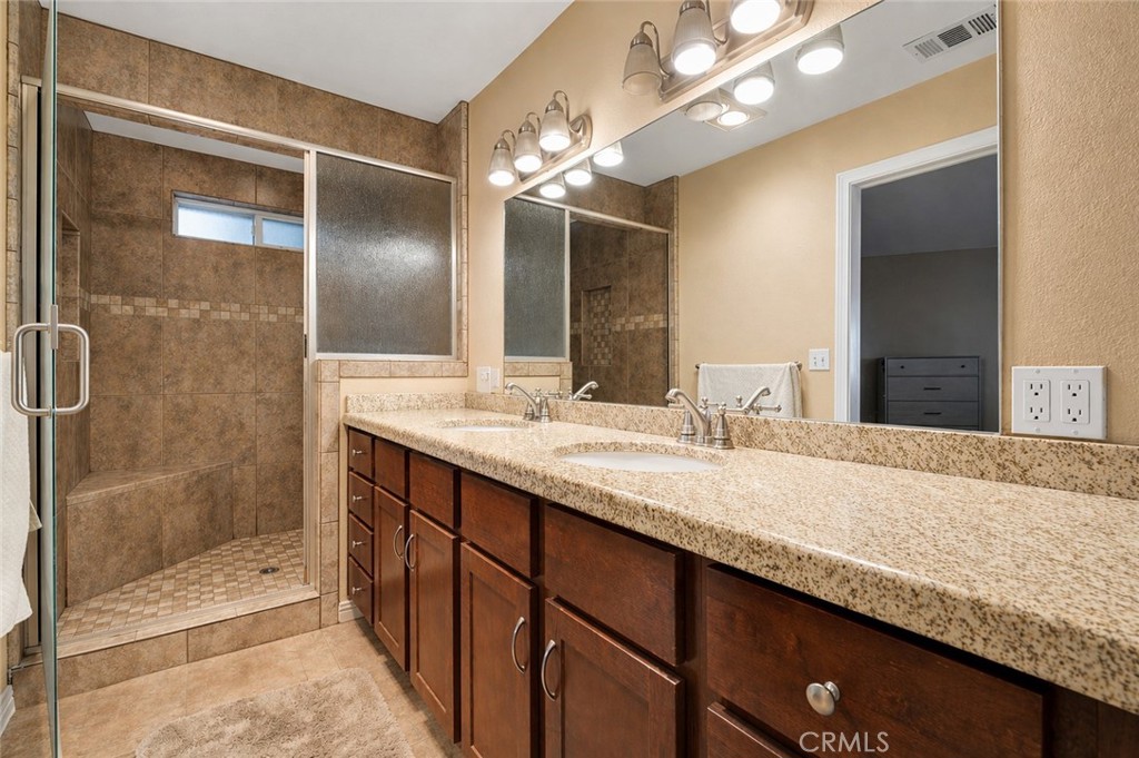 16258 Chiwi Road Apple Valley, CA 92307 - Photo 21 of 48