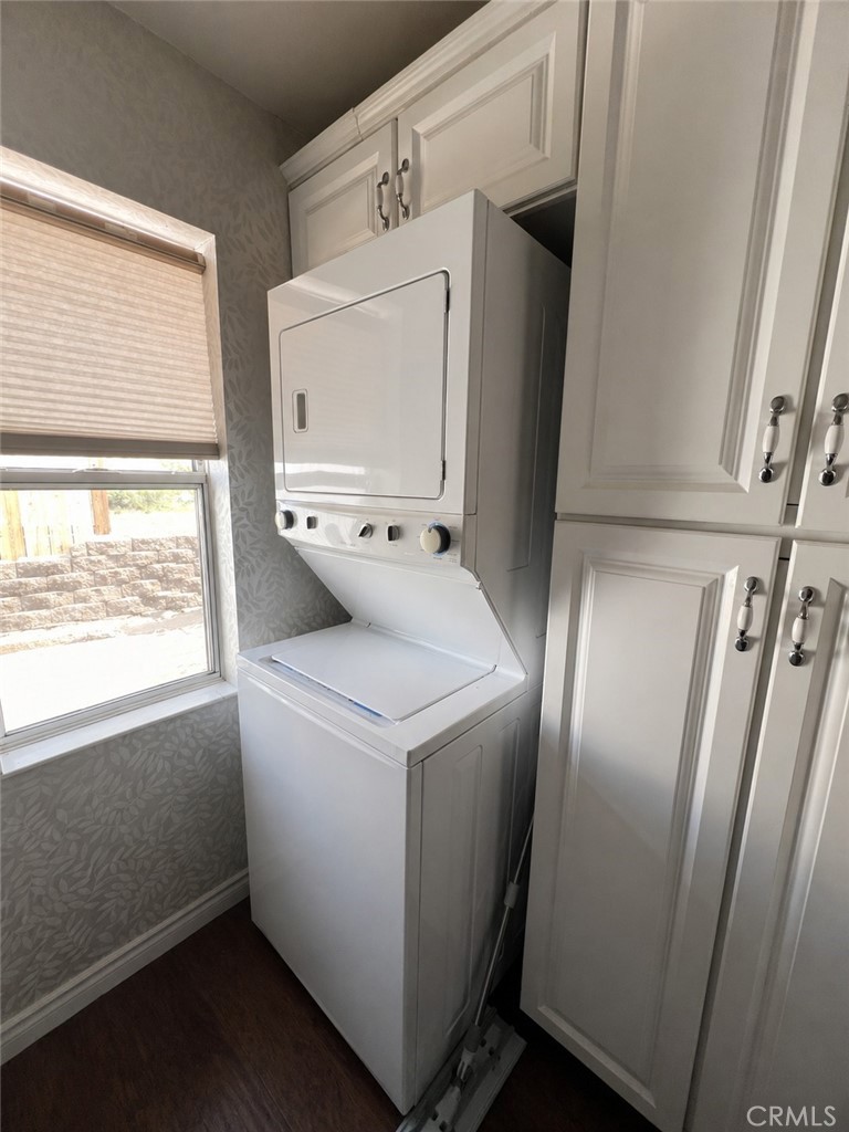 16258 Chiwi Road Apple Valley, CA 92307 - Photo 38 of 48 ADU Laundry
