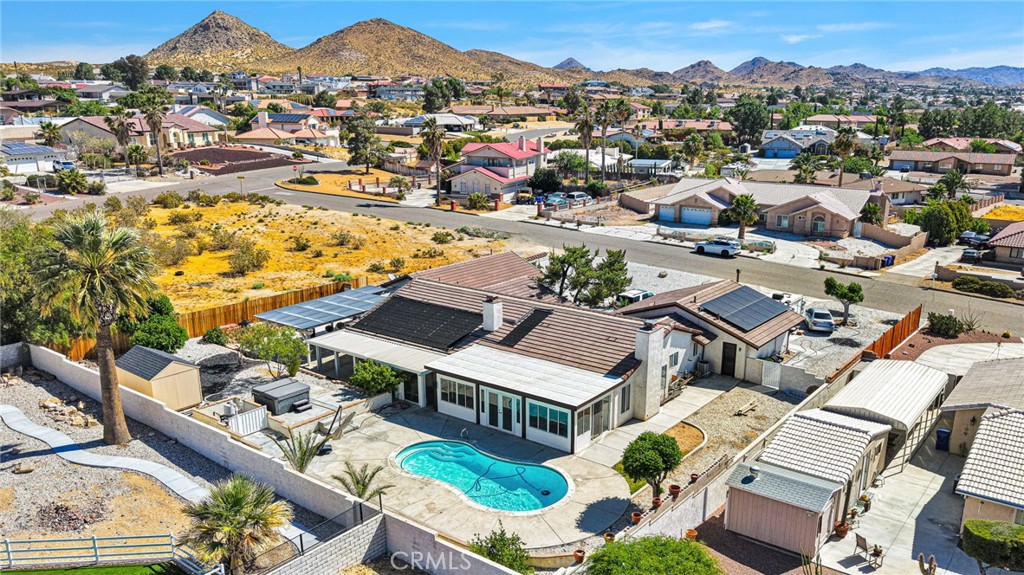 16258 Chiwi Road Apple Valley, CA 92307 - Photo 45 of 48