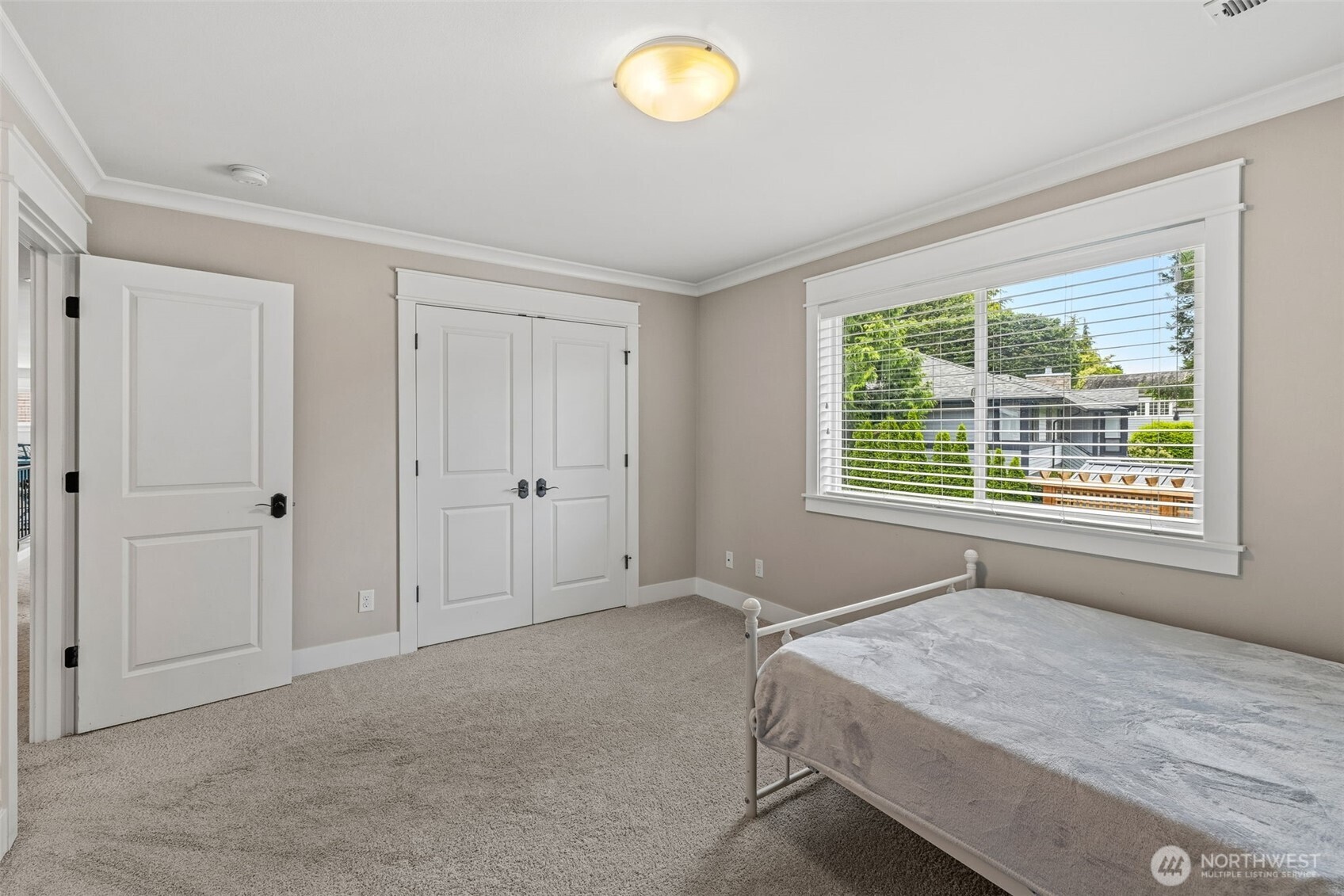 627 Southwest 185th Street Normandy Park, WA 98166 - Photo 26 of 38