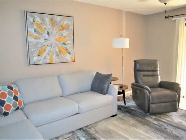$3,500 | 4303 East Cactus Road, Unit 116, Phoenix, AZ 85032