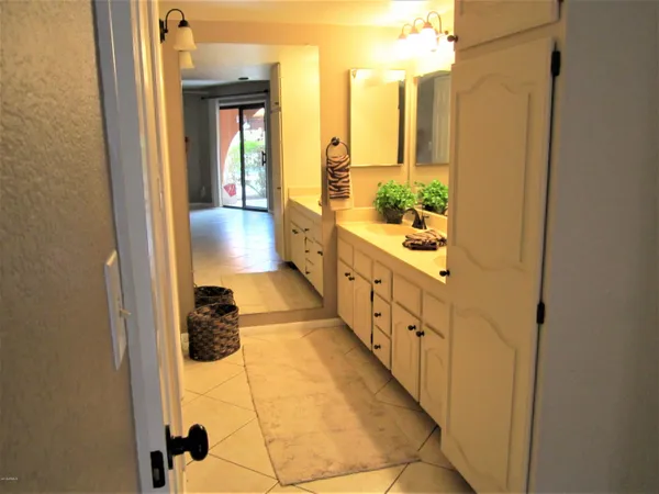 $3,500 | 4303 East Cactus Road, Unit 116, Phoenix, AZ 85032
