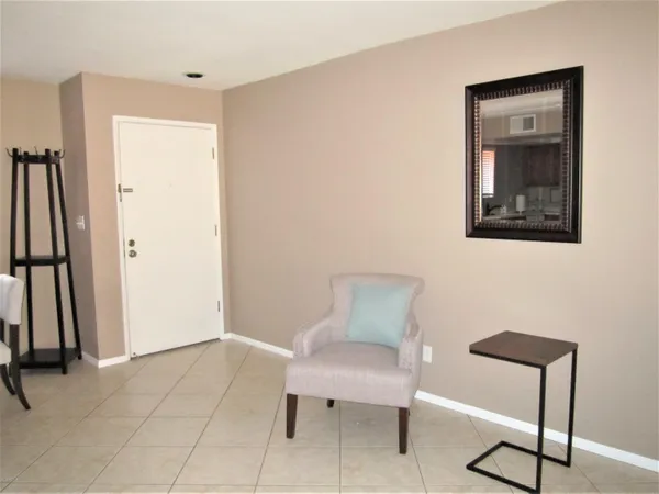 $3,500 | 4303 East Cactus Road, Unit 116, Phoenix, AZ 85032