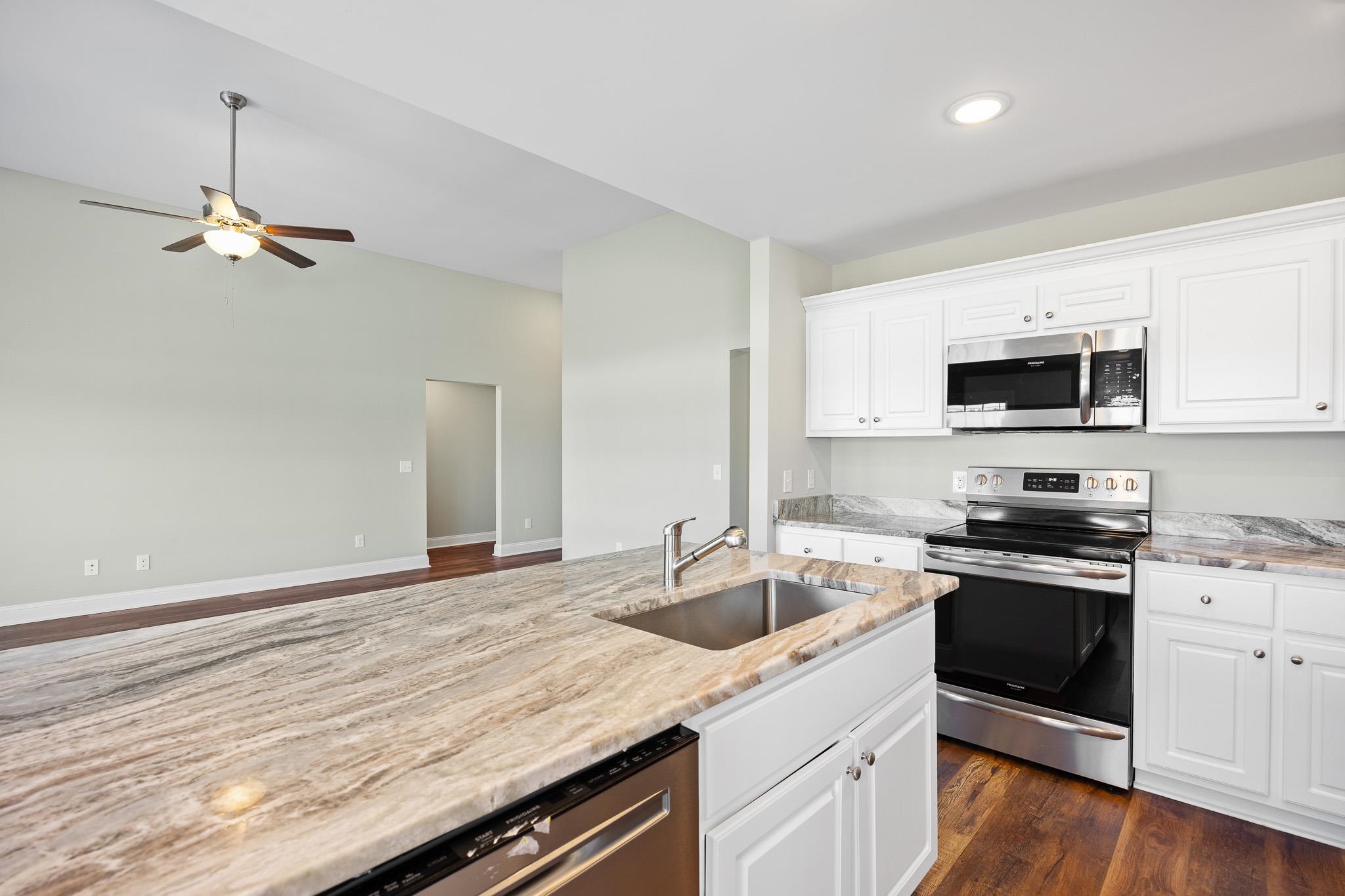 374 Allsbrook Road Loris, SC 29569 - Photo 13 of 41