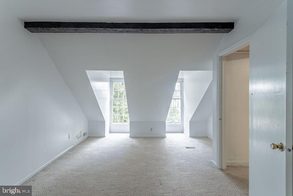 320 Westover Road Moorestown, NJ 08057 - Photo 25 of 34 Sitting Room off Third Bedroom