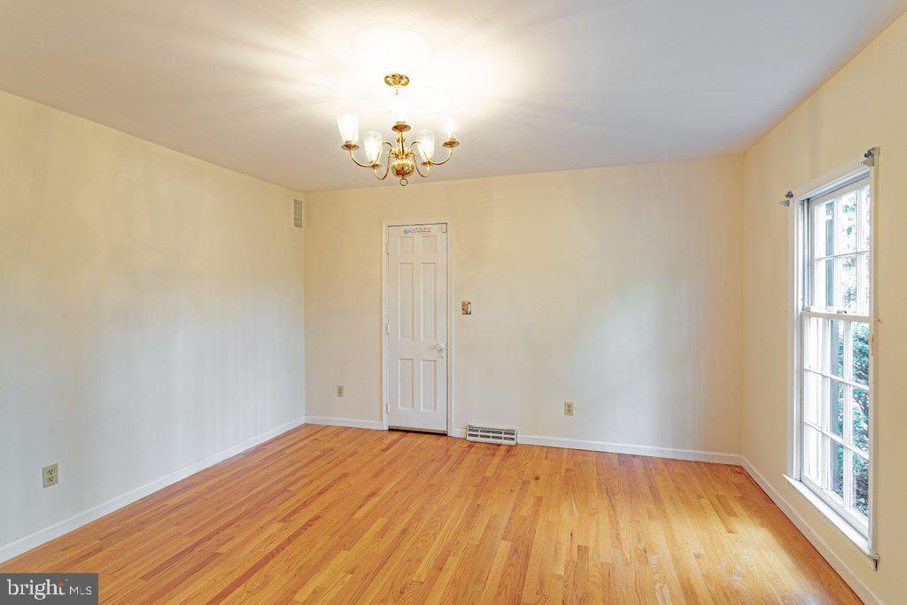 320 Westover Road Moorestown, NJ 08057 - Photo 9 of 34 Dining Room