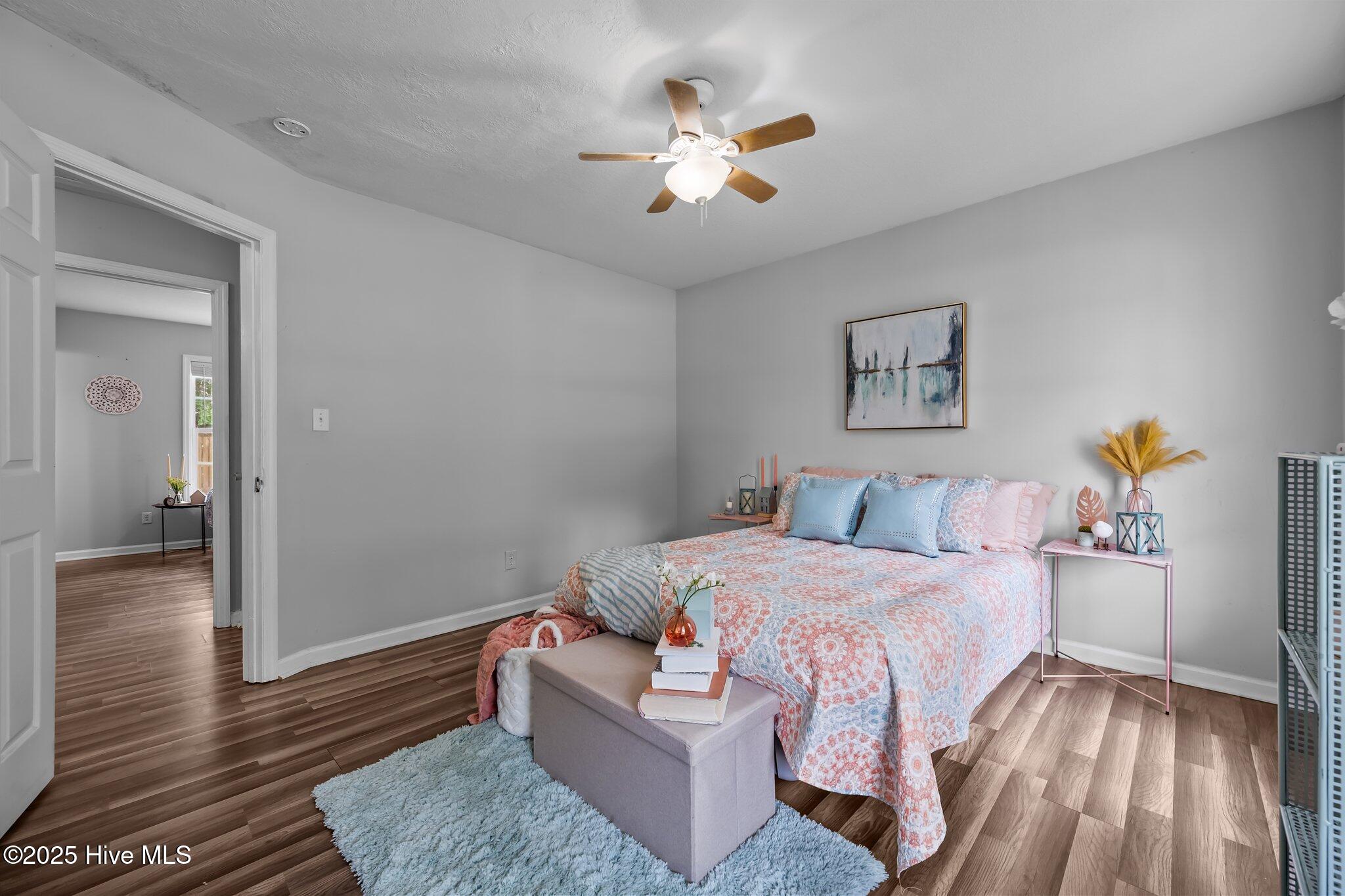 1015 Humphrey Road Jacksonville, NC 28540 - Photo 20 of 55 28-web-or-mls-_RAD7214