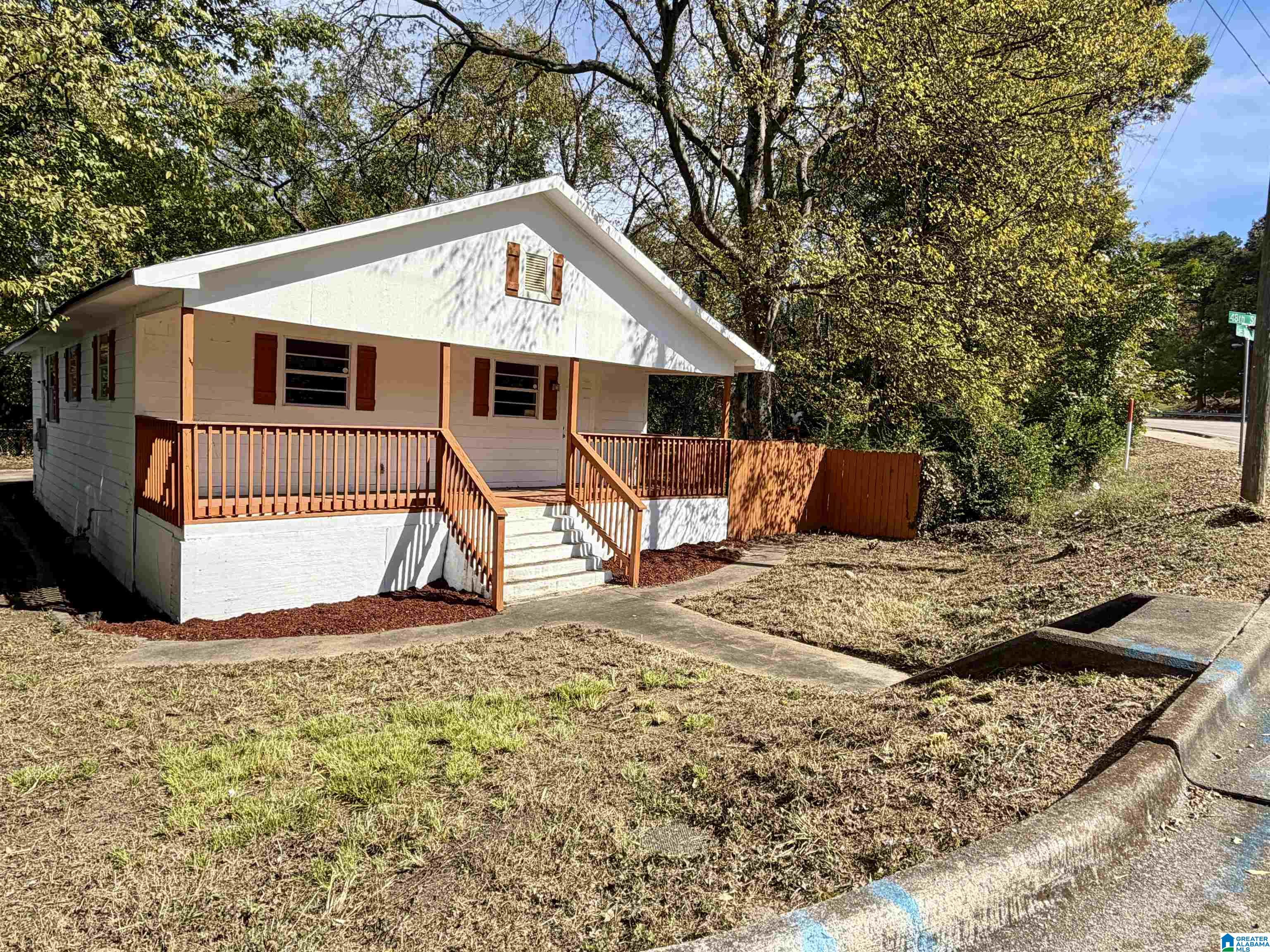 617 48th Street South Birmingham, AL 35222 - Photo 2 of 20