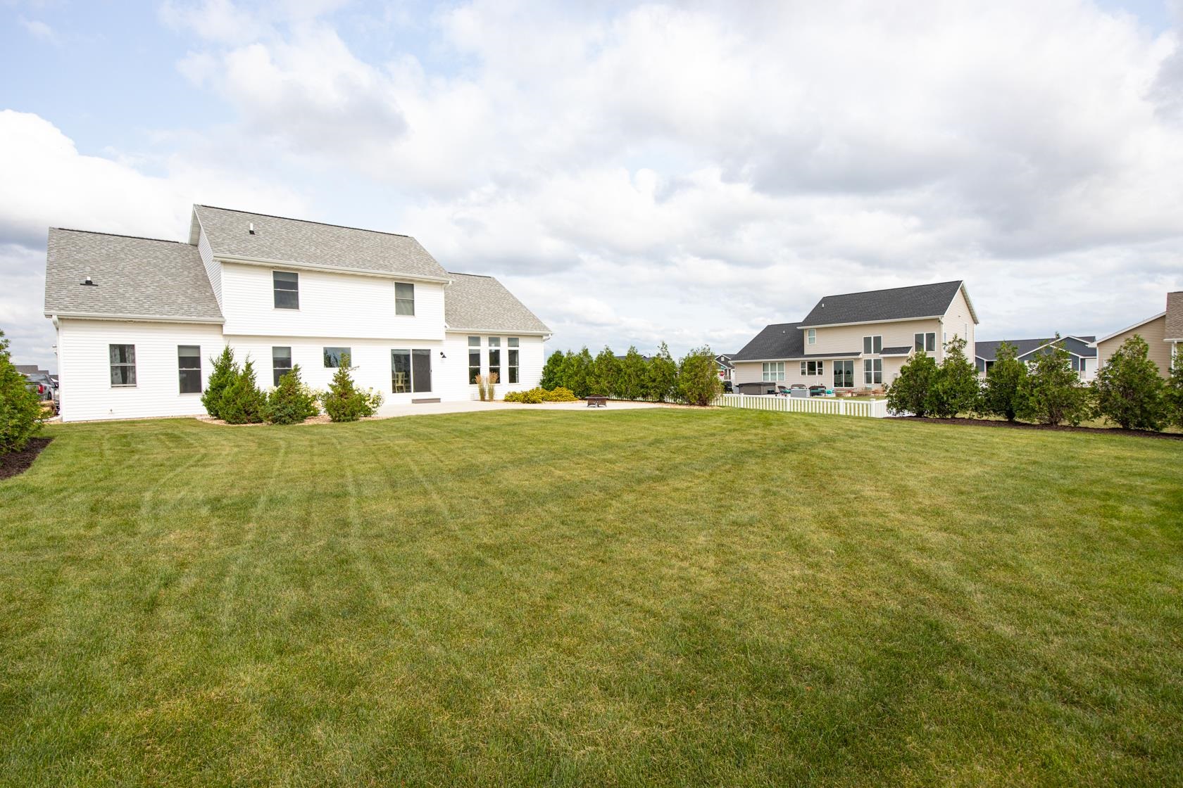 N9270 Laura Street Appleton, WI 54915 - Photo 33 of 40 Gallery Image 33