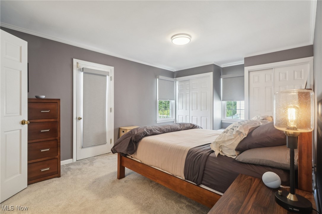 3320 Avalon Road Cleveland, OH 44120 - Photo 12 of 28 Bedroom with two closets, ensuite bath