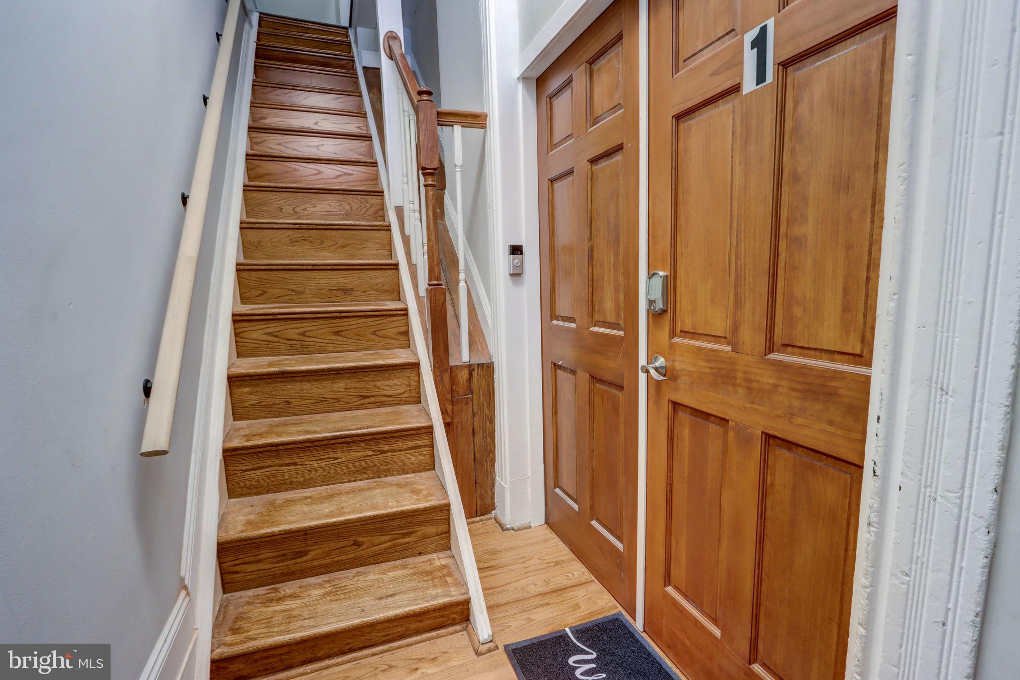 1628 North Calvert Street Baltimore, MD 21202 - Photo 21 of 63 a view of a entryway