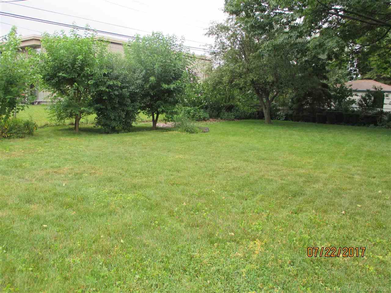 27678 Jean Road Warren, MI 48093 - Photo 38 of 42 31326247-37.JPG