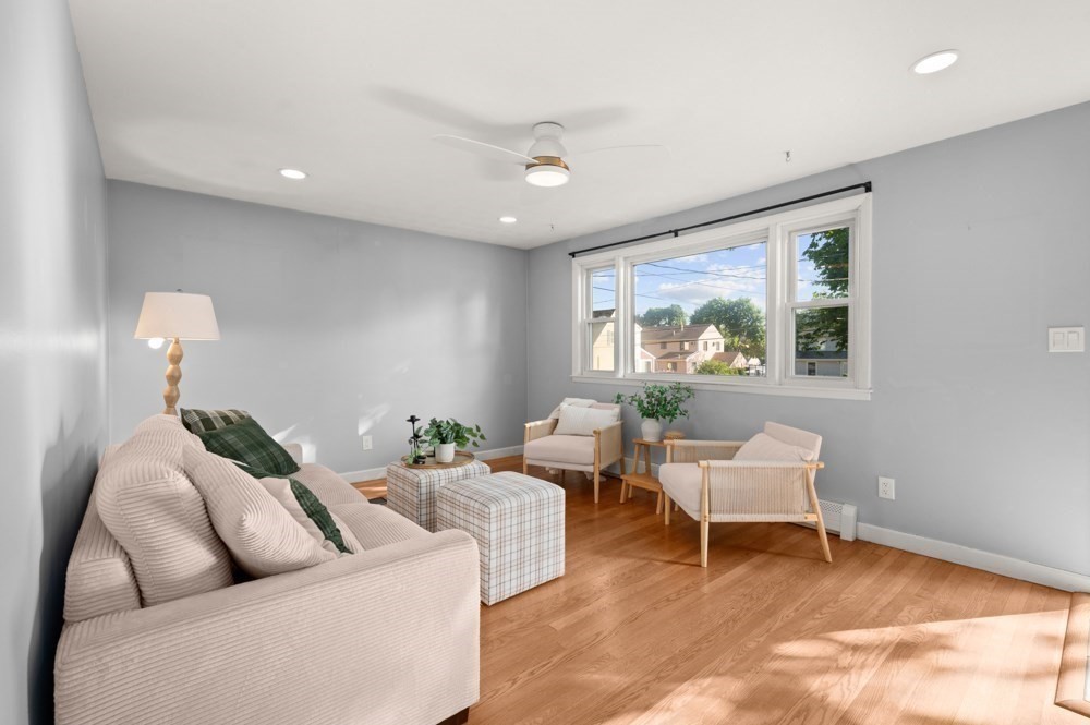 24 Greenwood Road Peabody, MA 01960 - Photo 5 of 31