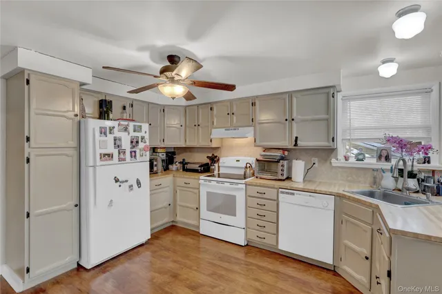 $709,000 | 199 August Road, North Babylon, NY 11703