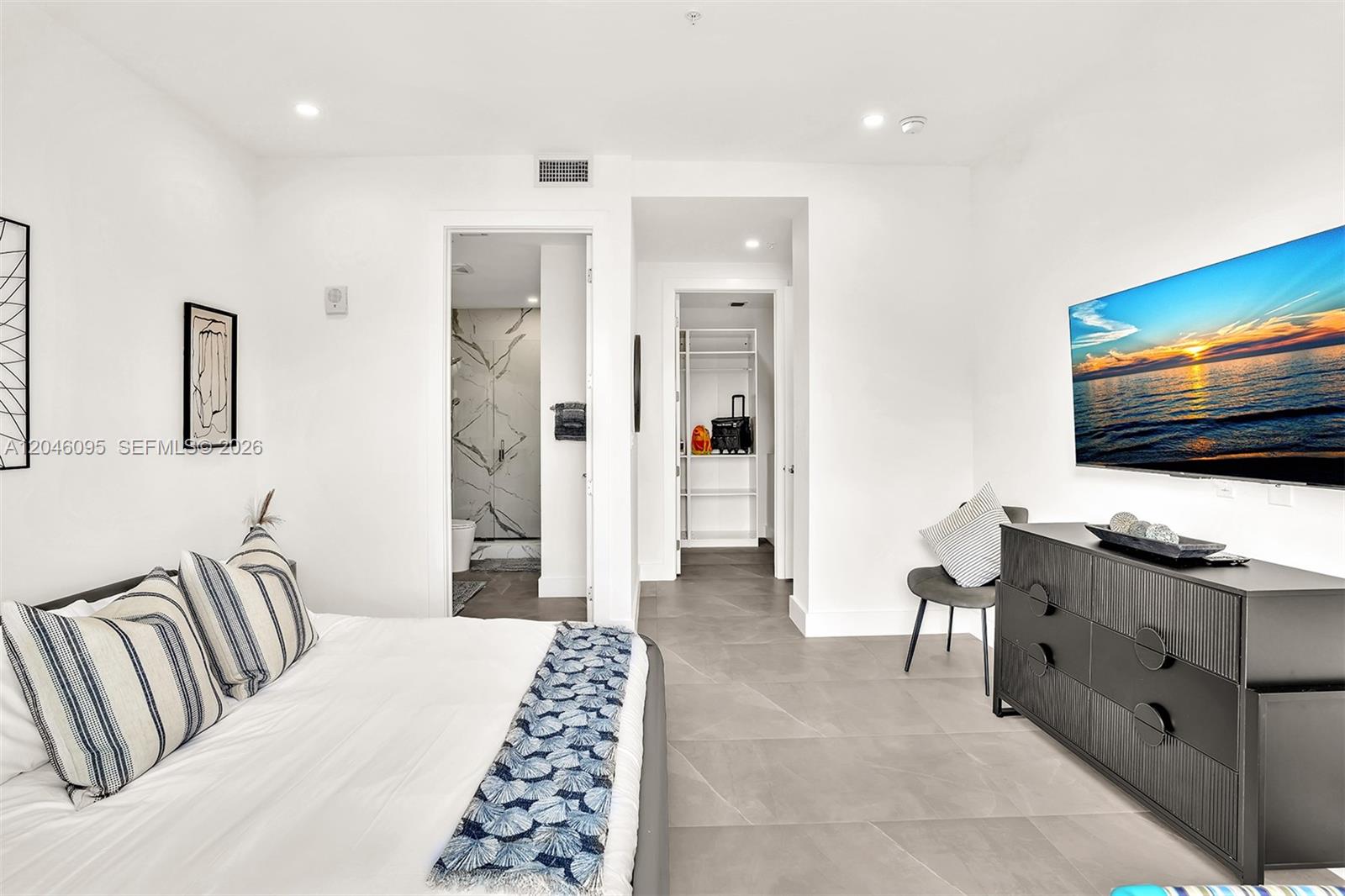 2100 Miami Road, Unit 202 Fort Lauderdale, FL 33316 - Photo 11 of 34