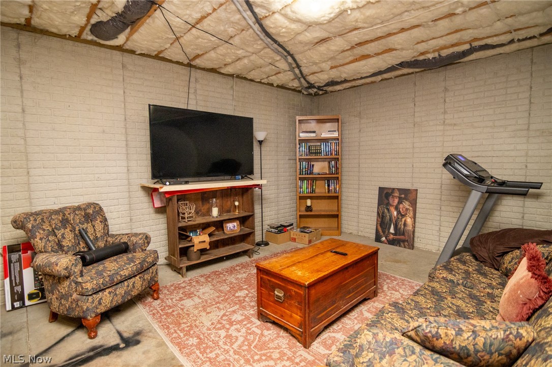 41152 Black Oak Road Flushing, OH 43977 - Photo 32 of 48 Rec Room Basement