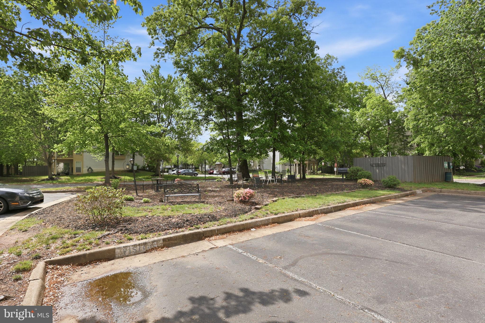 11188 Rienzi Place, Unit 201 Manassas, VA 20109 - Photo 23 of 28