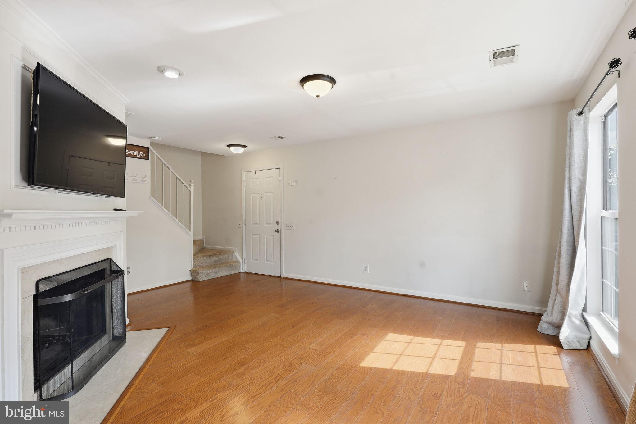 11188 Rienzi Place, Unit 201 Manassas, VA 20109 - Photo 10 of 28