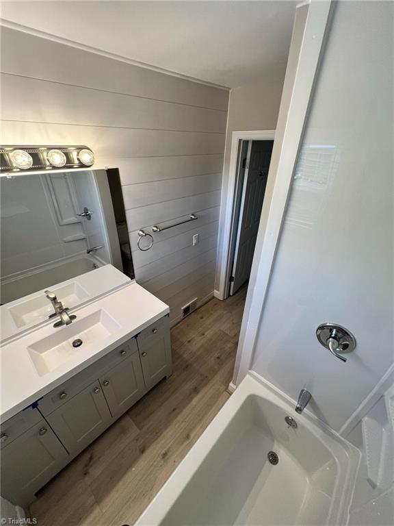 4071 Transou Road Pfafftown, NC 27040 - Photo 12 of 22 Full Hall Bath