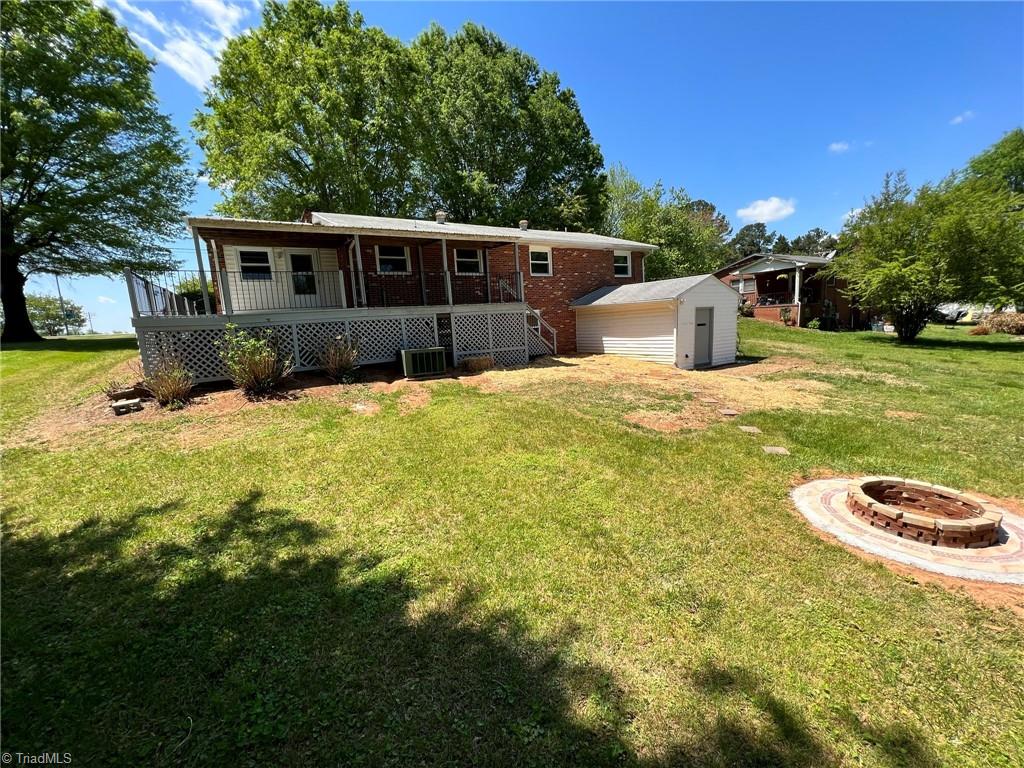 4071 Transou Road Pfafftown, NC 27040 - Photo 17 of 22 Back