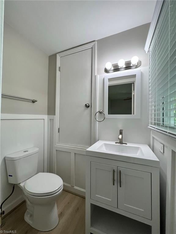 4071 Transou Road Pfafftown, NC 27040 - Photo 8 of 22 Primary Bathroom