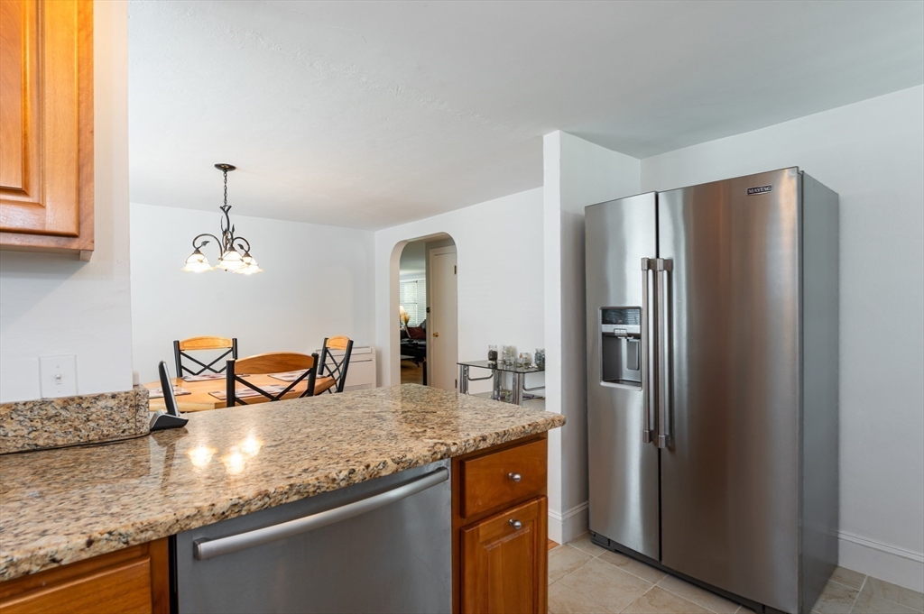 9 Tyler Road Beverly, MA 01915 - Photo 13 of 36 Gallery Image 13