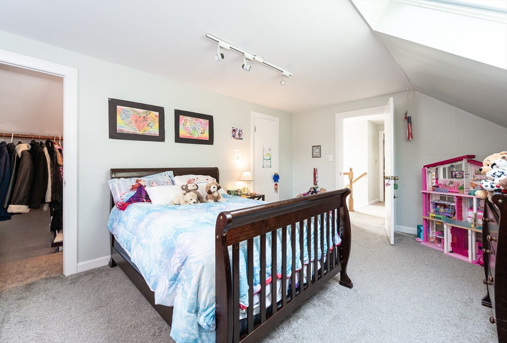 9 Tyler Road Beverly, MA 01915 - Photo 25 of 36 Gallery Image 25
