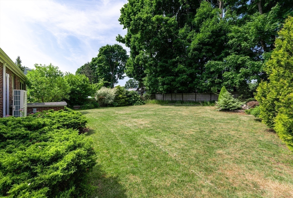 9 Tyler Road Beverly, MA 01915 - Photo 29 of 36 Gallery Image 29