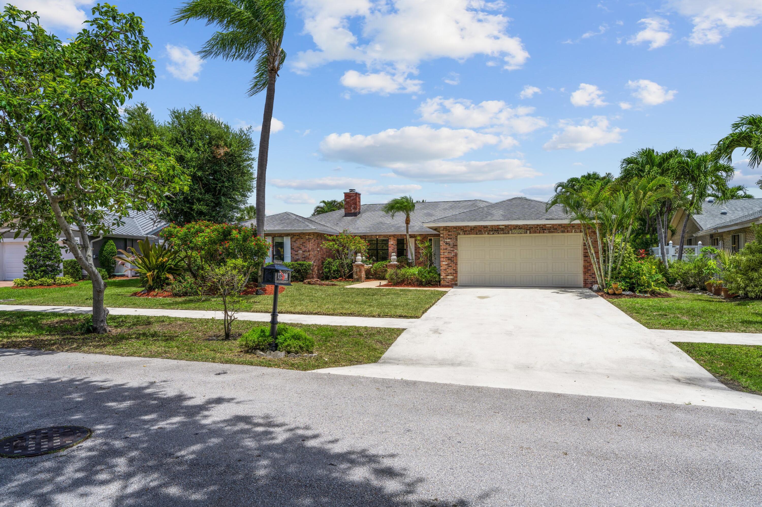 17320 Lake Park Road Boca Raton, FL 33487 - Photo 28 of 36 Front Exterior