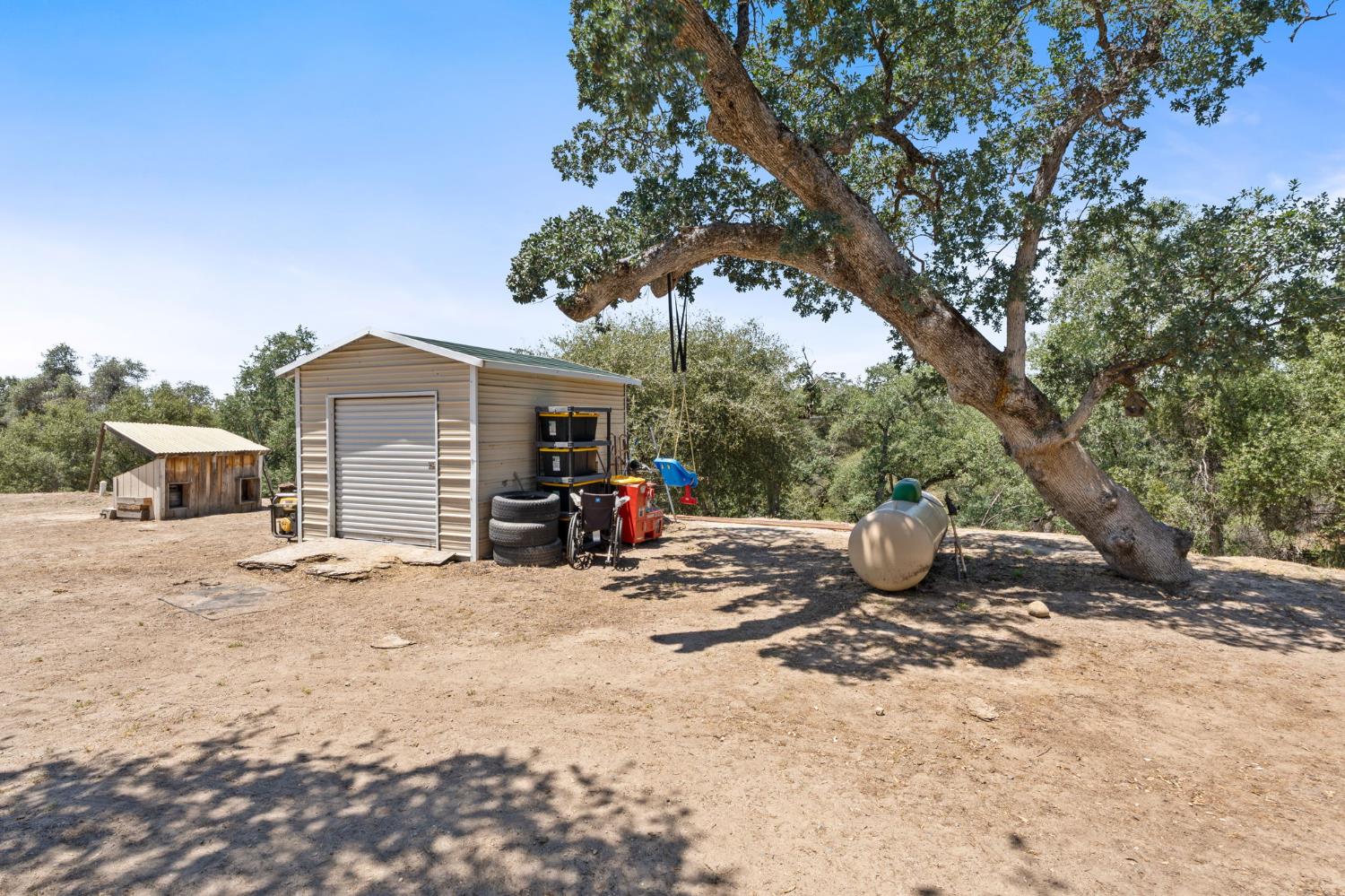 46374 Oonay Nation Road Coarsegold, CA 93614 - Photo 27 of 36