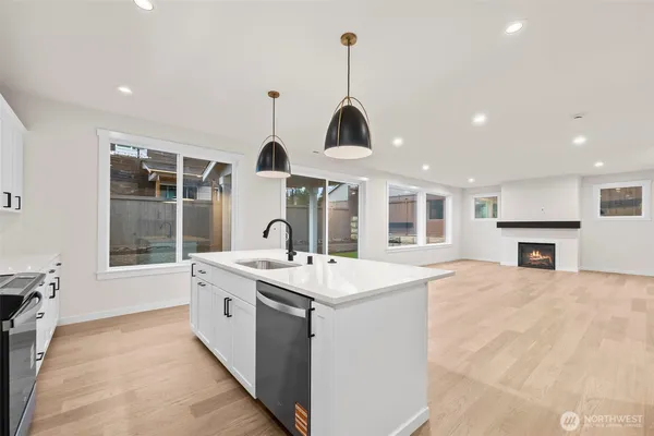 $924,950 | 19462 116th Street East, Bonney Lake, WA 98391