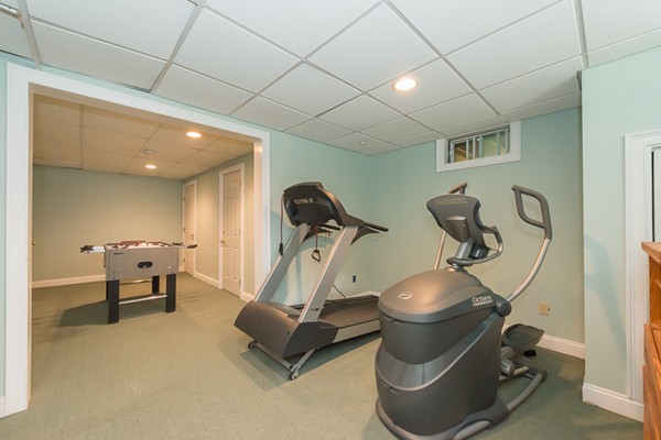 39 R Kimball Road Amesbury, MA 01913 - Photo 28 of 28 a room with gym equipment