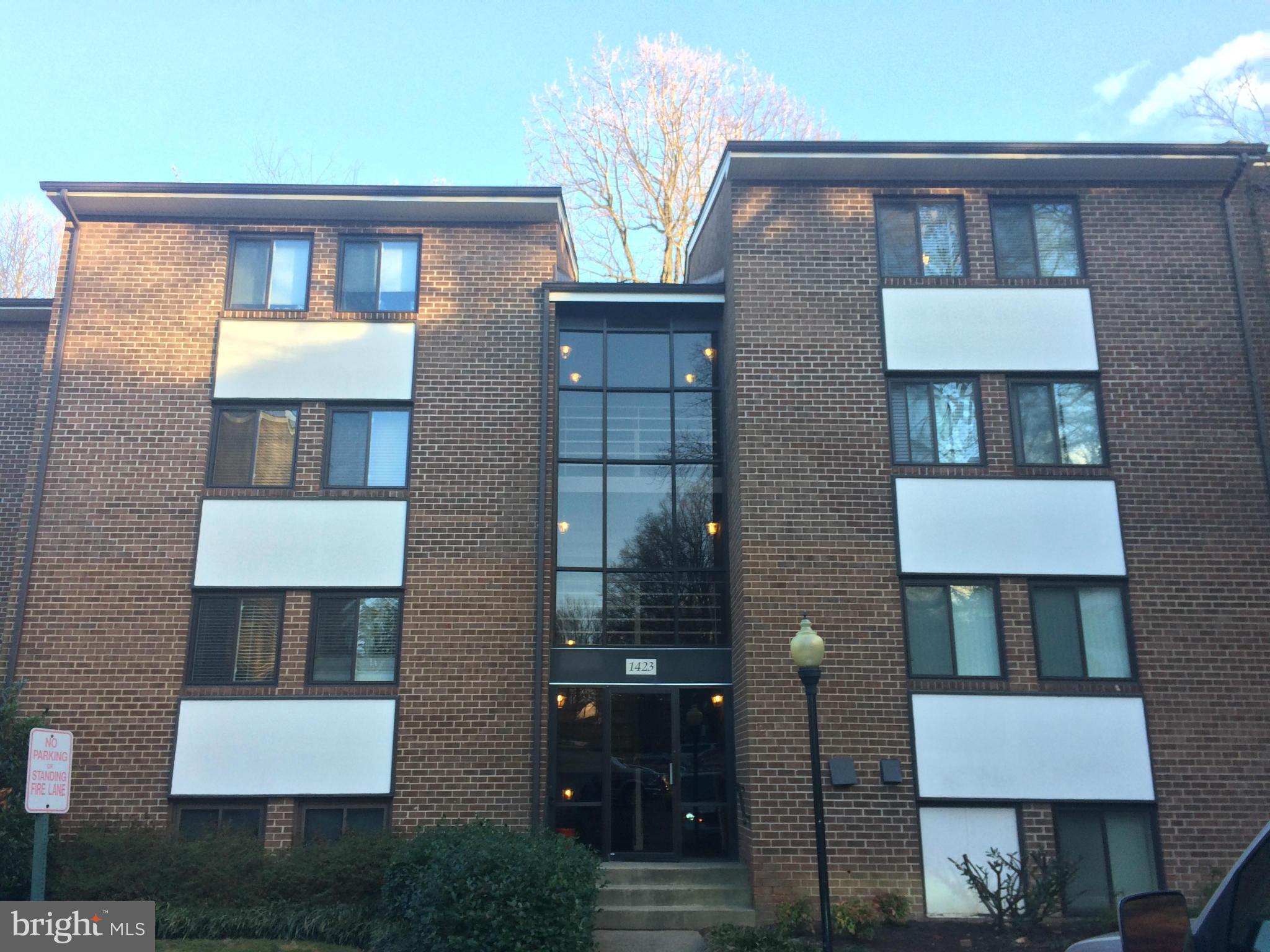 1423 Northgate Square, Unit 22B Reston, VA 20190 - Photo 1 of 30 Exterior (Front)