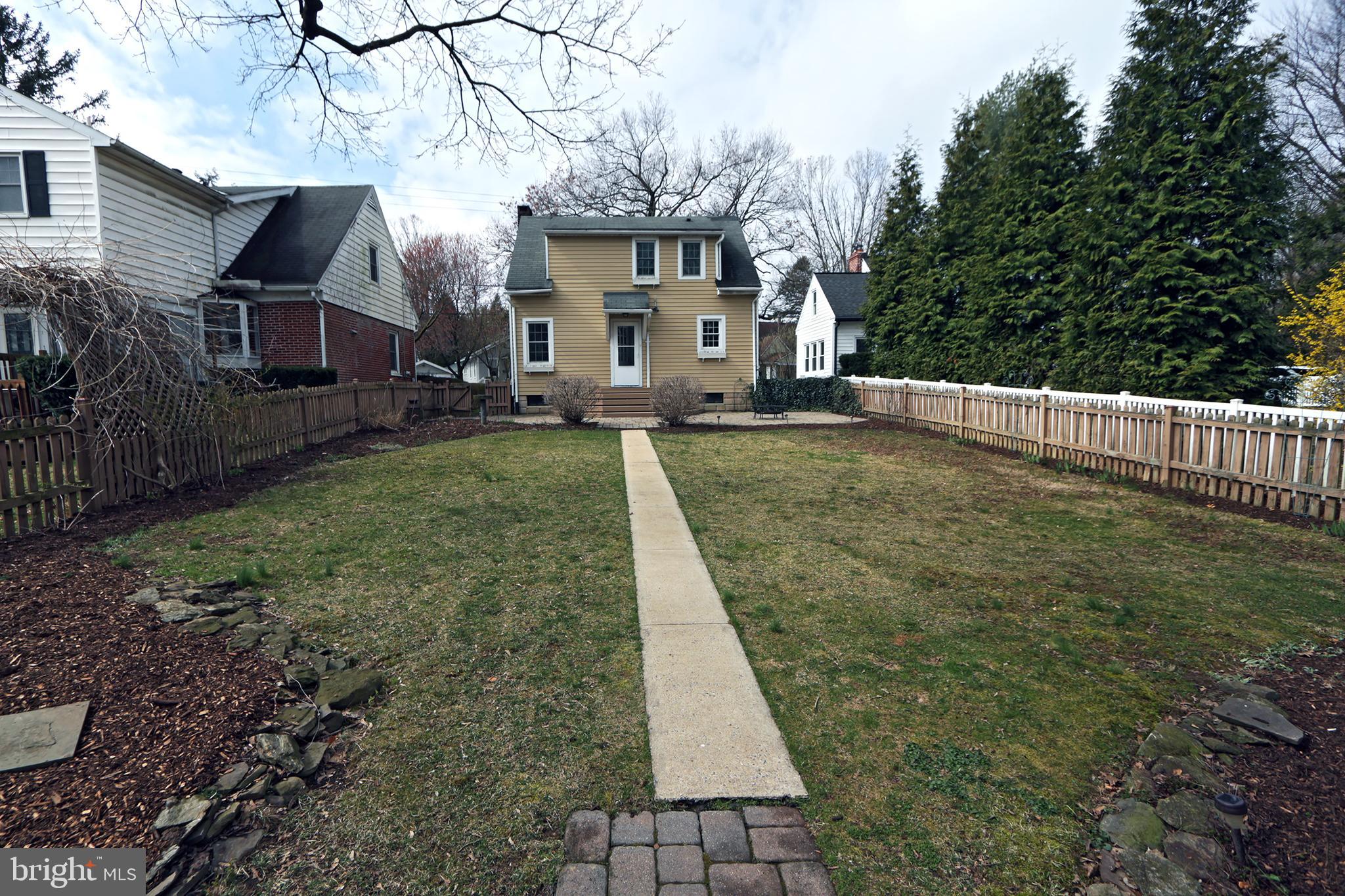 606 Pleasure Road Lancaster, PA 17601 - Photo 2 of 42 Rear of home with patio and fenced yard