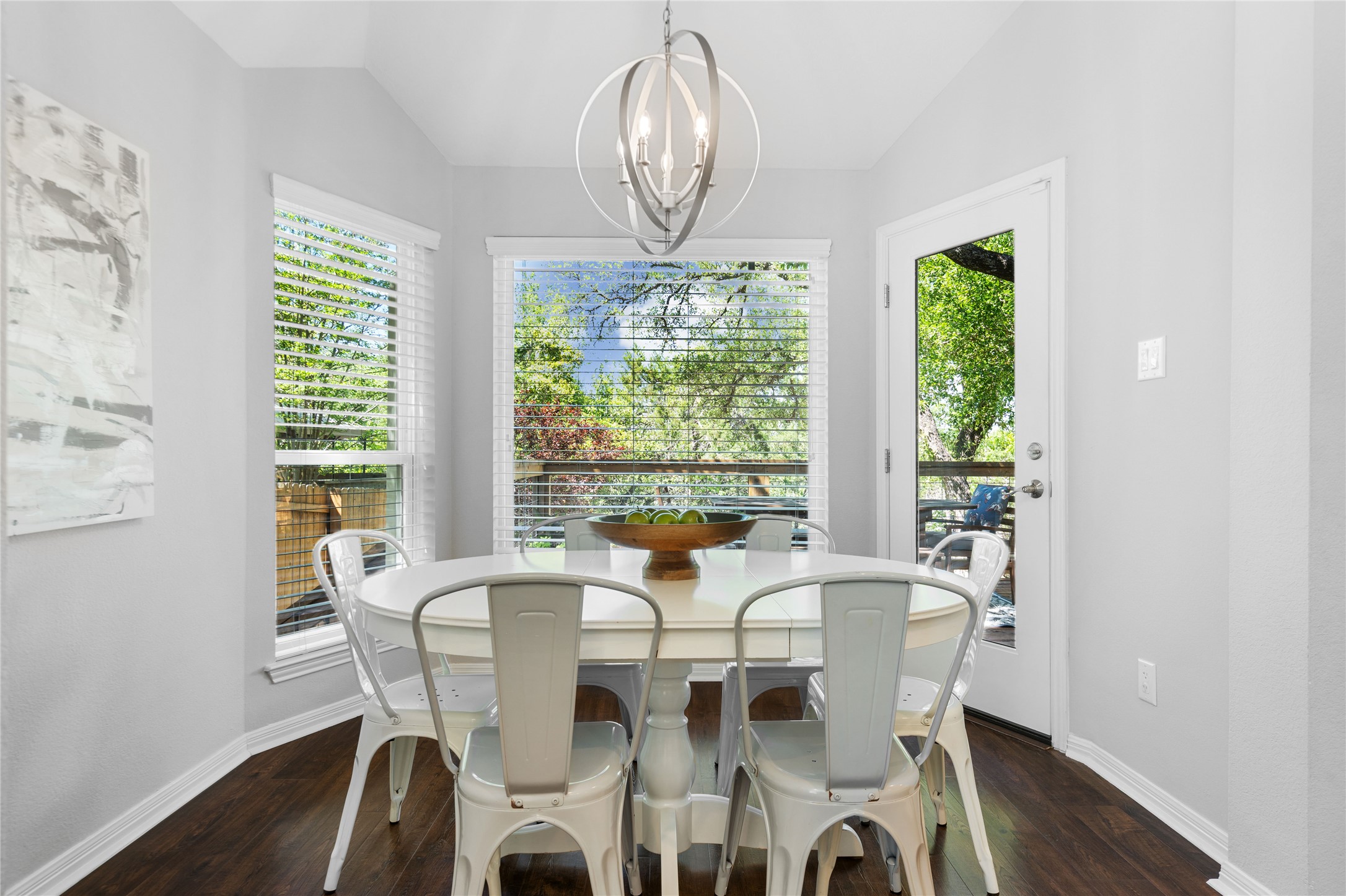 10744 Chestnut Ridge Road Austin, TX 78726 - Photo 16 of 34 Breakfast Area
