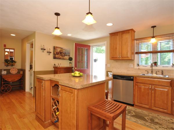 27 Hastings Road Dedham, MA 02026 - Photo 12 of 25 Gallery Image 12