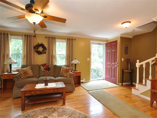 27 Hastings Road Dedham, MA 02026 - Photo 16 of 25 Gallery Image 16