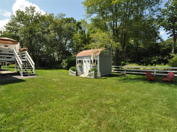 27 Hastings Road Dedham, MA 02026 - Photo 5 of 25 Gallery Image 5