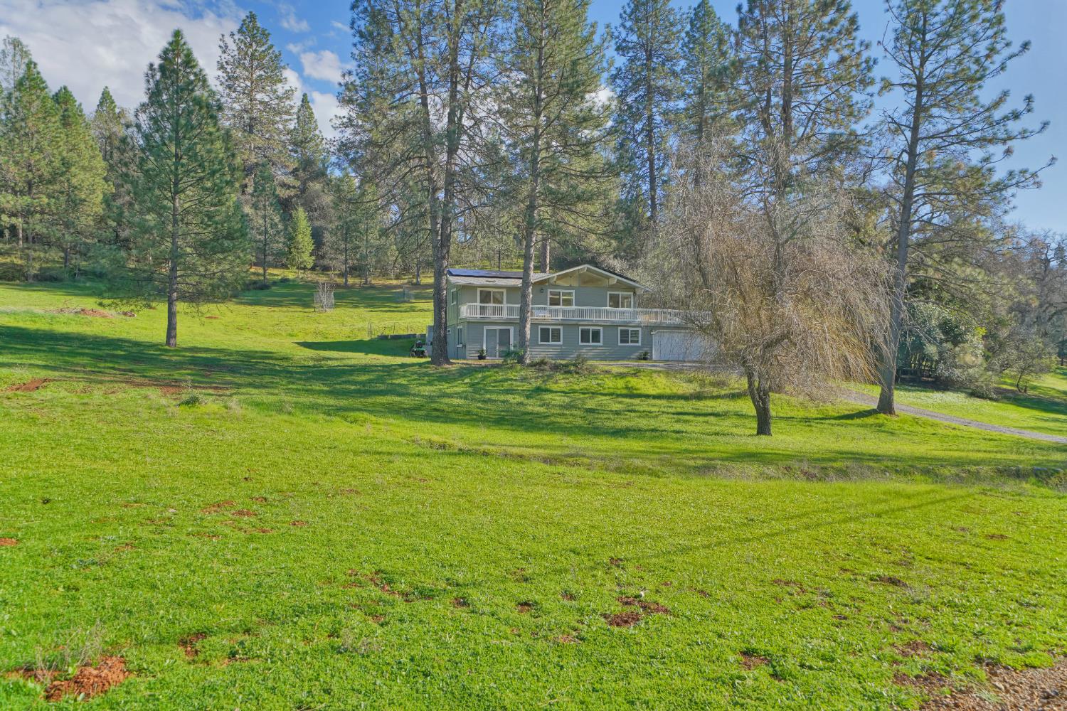 2869 Cascade Trail Cool, CA 95614 - Photo 17 of 80