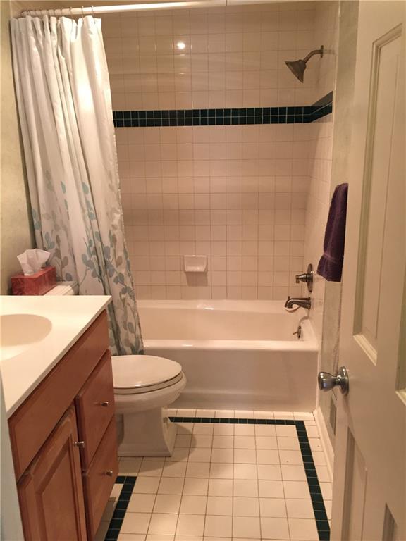 634 Harrogate Road Upper St. Clair, PA 15241 - Photo 18 of 24 Gallery Image 18