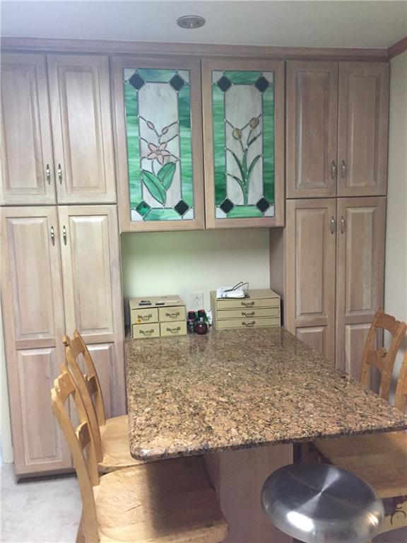 634 Harrogate Road Upper St. Clair, PA 15241 - Photo 8 of 24 Gallery Image 8